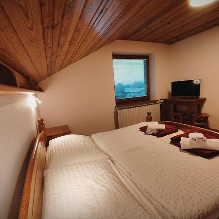 Rooms And Apartments Panker Moravske Toplice Bagian luar foto