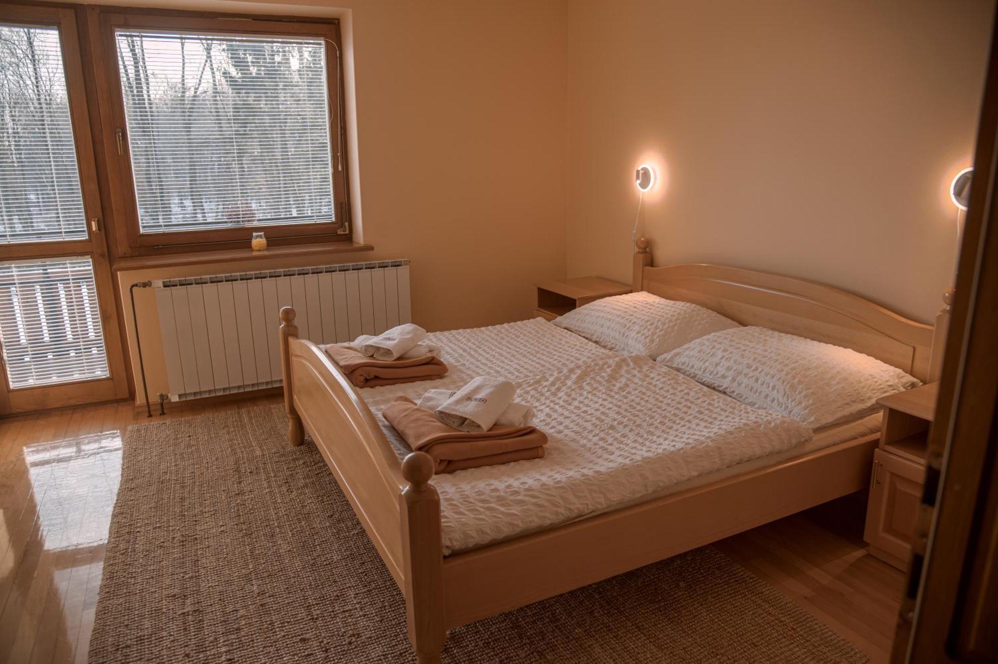 Rooms And Apartments Panker Moravske Toplice Bagian luar foto
